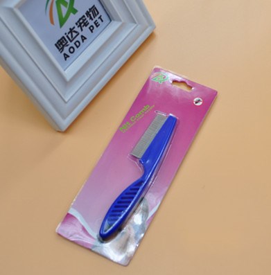 Two-piece fine-tooth pet comb set contents