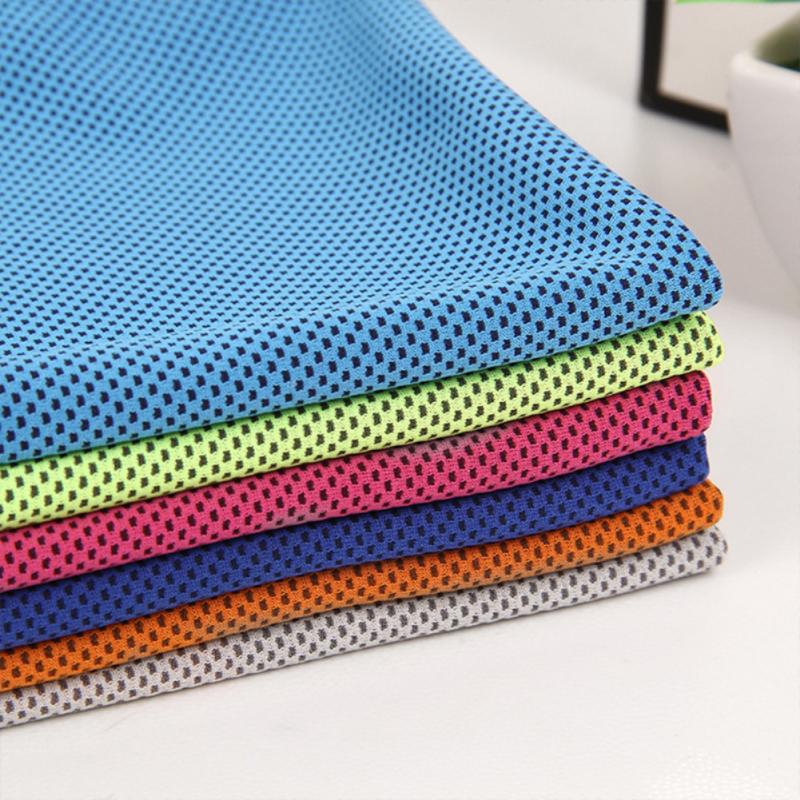 Breathable mesh cooling towel fabric detail