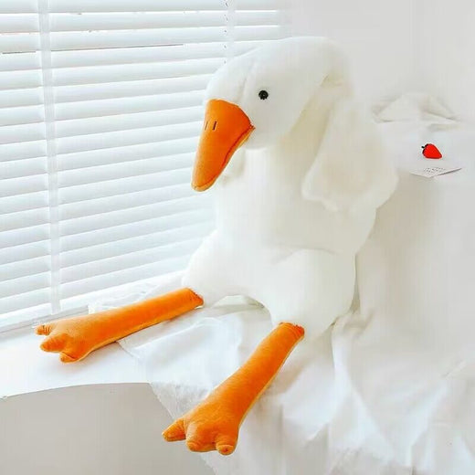 White Goose Plush — 90 cm