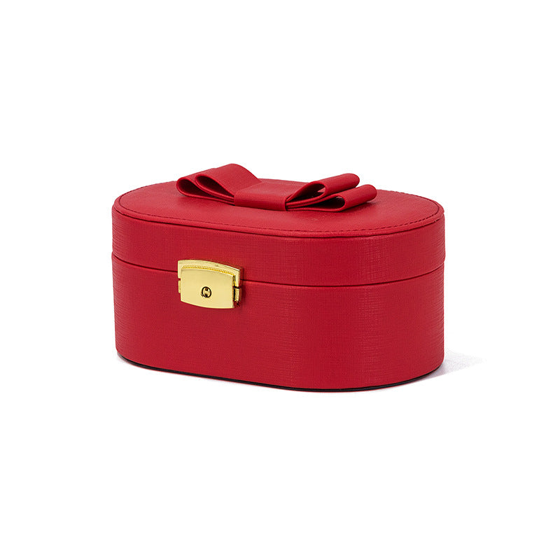 Red oval jewellery case variant view